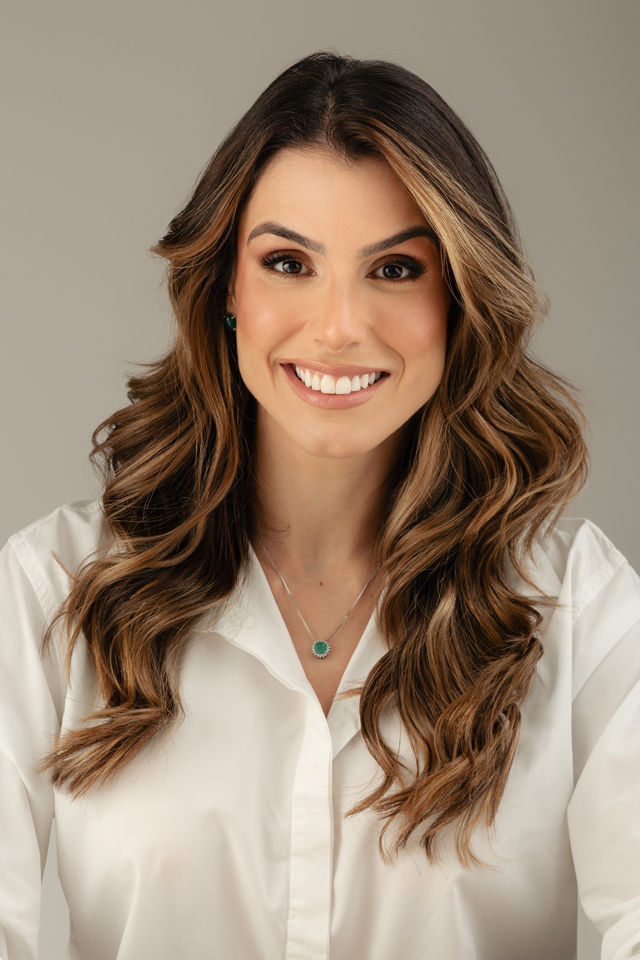 Dra. Luana Felix, médica especialista em emagrecimento e reposição hormonal